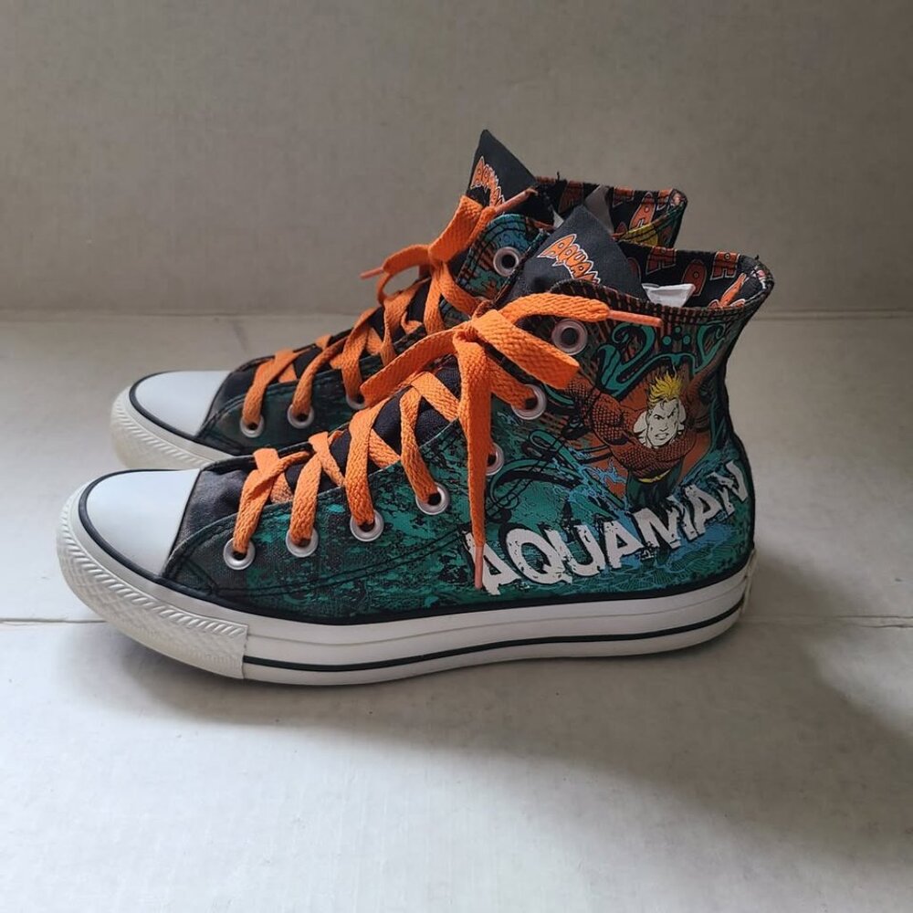 Aquaman Converse All Star Chuck Taylor High Top Shoes DC Comics Size M 5 W 7